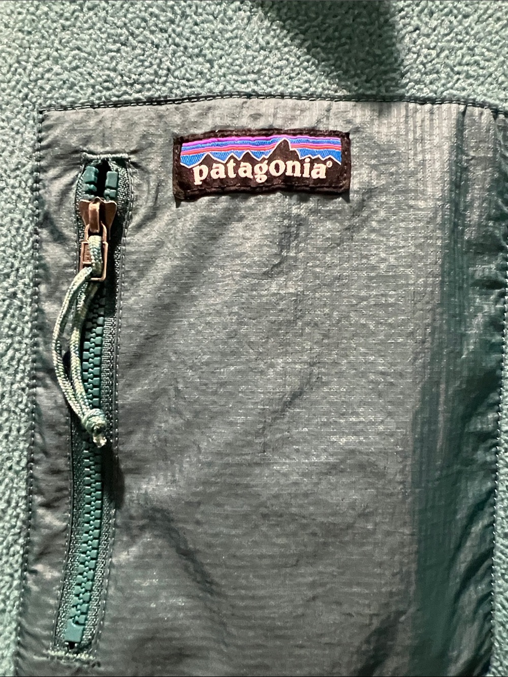 Patagonia Teal and Light Gray Quarter-Zip Fleece Pullover - Picture 3 of 10